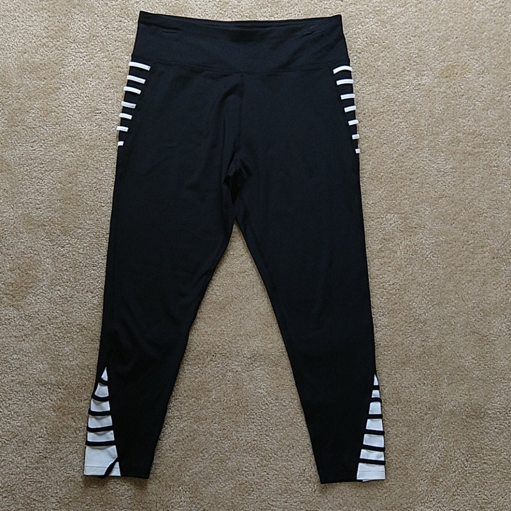 Betsey Johnson Leggings
